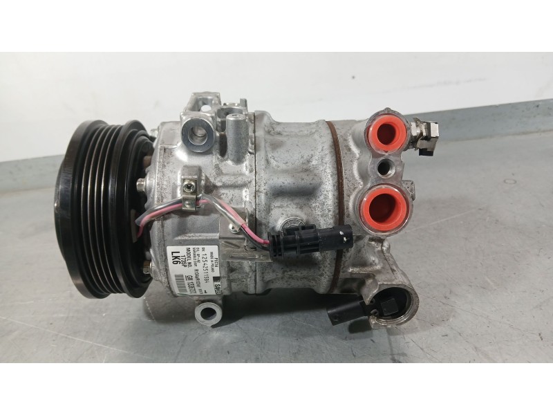 Recambio de compresor aire acondicionado para opel astra k (b16) 1.0 turbo (68) referencia OEM IAM 39157292 95529062 