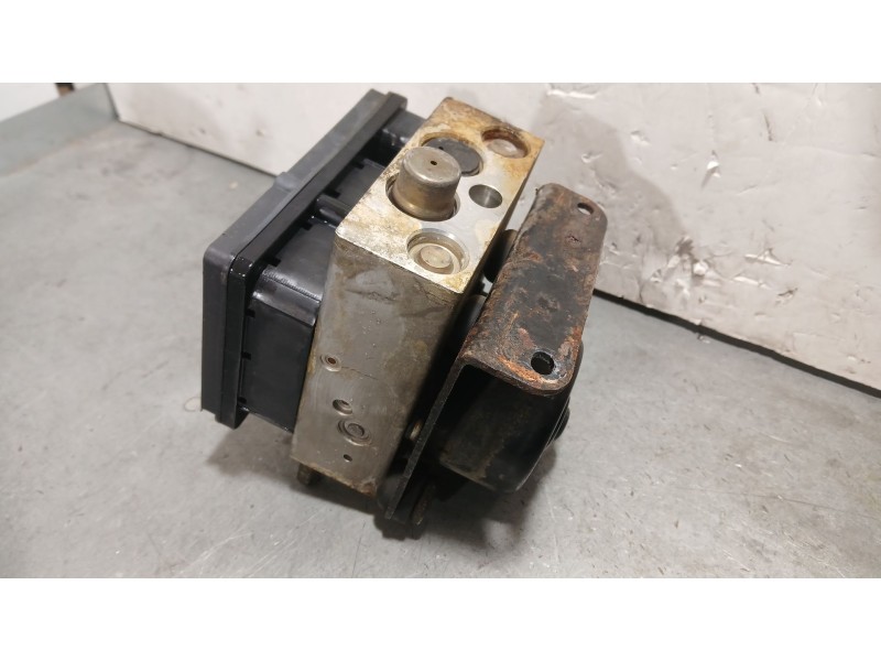Recambio de abs para ssangyong rodius i 2.7 xdi referencia OEM IAM 4891021510  
