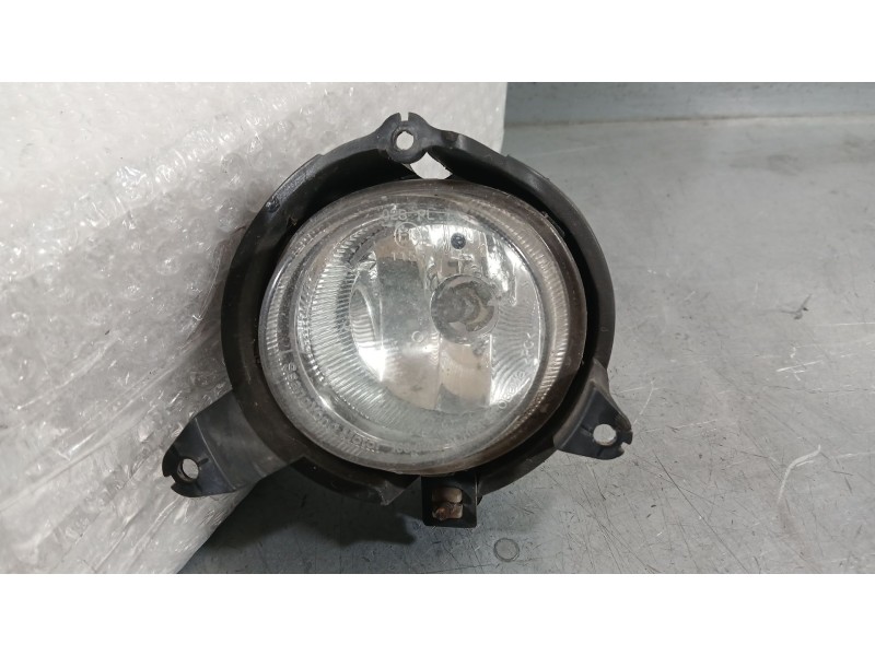 Recambio de faro antiniebla izquierdo para ssangyong rodius i 2.7 xdi referencia OEM IAM   