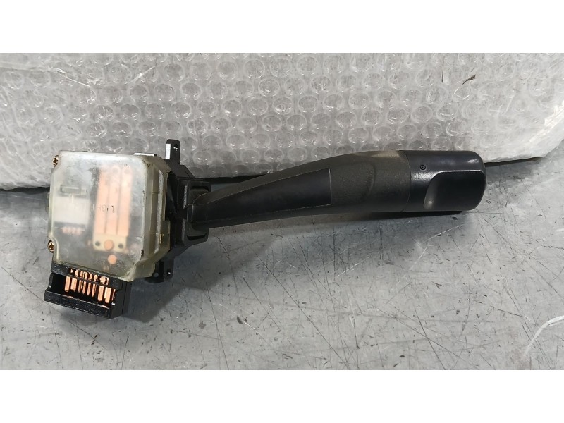 Recambio de mando intermitentes para ssangyong rodius i 2.7 xdi referencia OEM IAM   