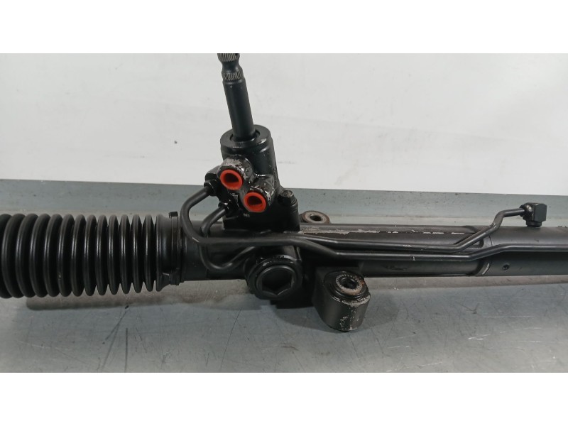 Recambio de cremallera direccion para ssangyong rodius i 2.7 xdi referencia OEM IAM 4650021004  
