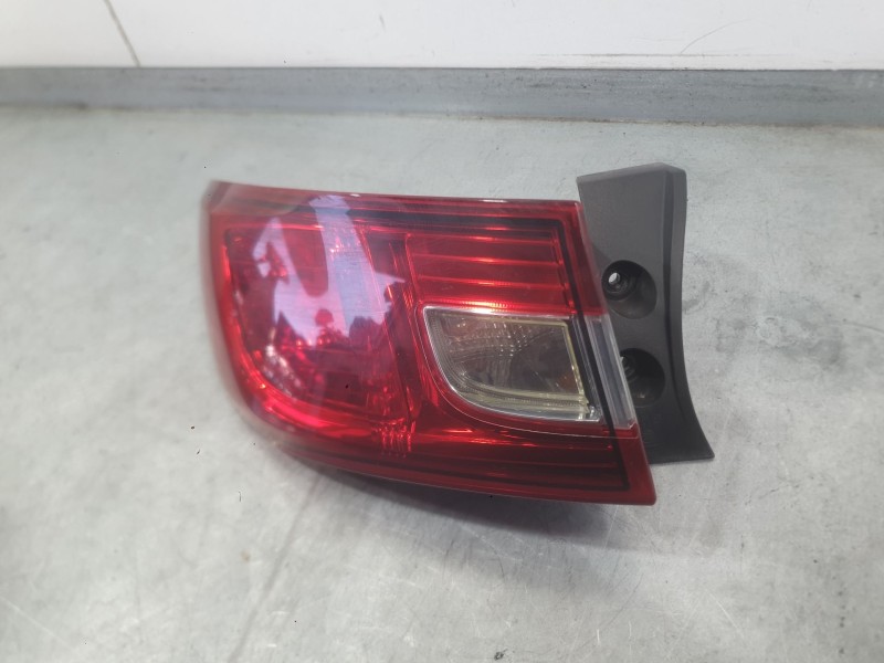Recambio de piloto trasero izquierdo exterior para renault clio iv (bh_) 1.5 dci 90 referencia OEM IAM 265554091R  