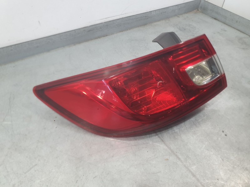 Recambio de piloto trasero izquierdo exterior para renault clio iv (bh_) 1.5 dci 90 referencia OEM IAM 265554091R  