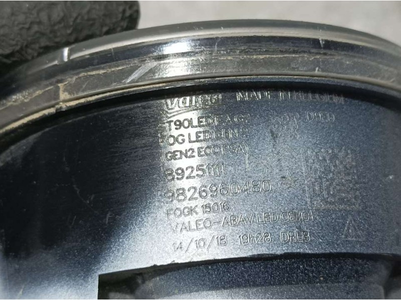 Recambio de faro antiniebla izquierdo para peugeot 5008 gt referencia OEM IAM 9826960480 89251111 LED VALEO