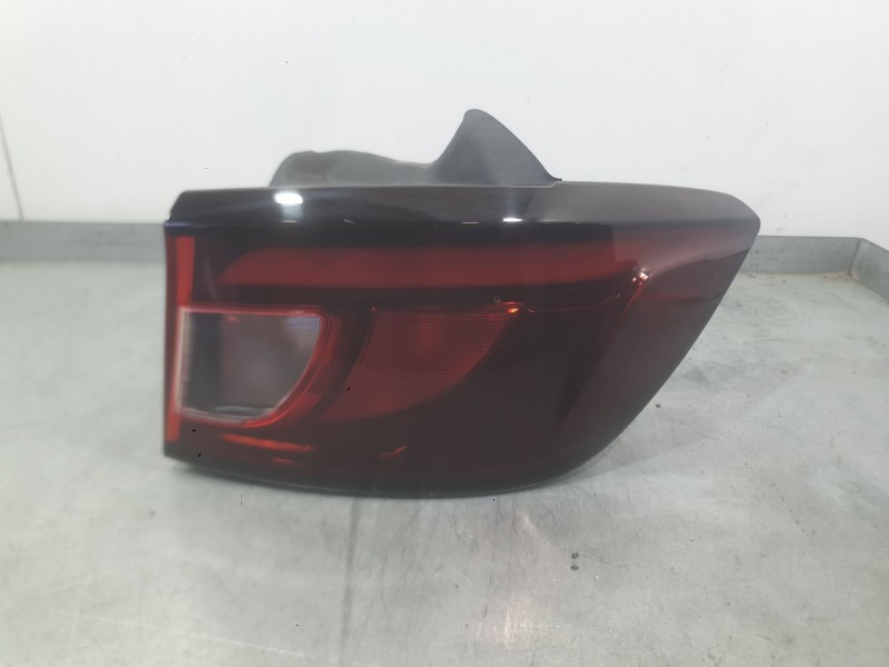 Recambio de piloto trasero derecho exterior para mg mg 3(zp2) hybrid+ standard referencia OEM IAM   