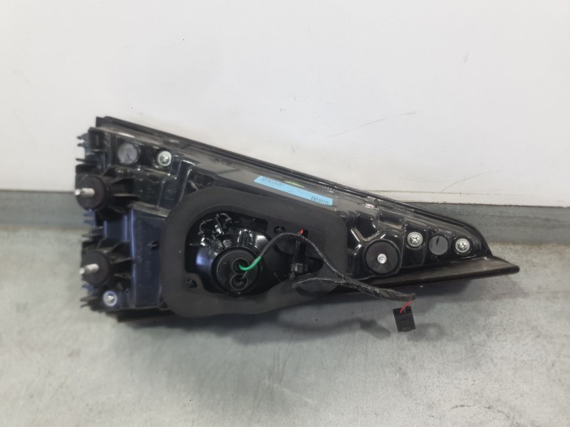 Recambio de piloto trasero derecho interior para mg mg 3(zp2) hybrid+ standard referencia OEM IAM 12101470  