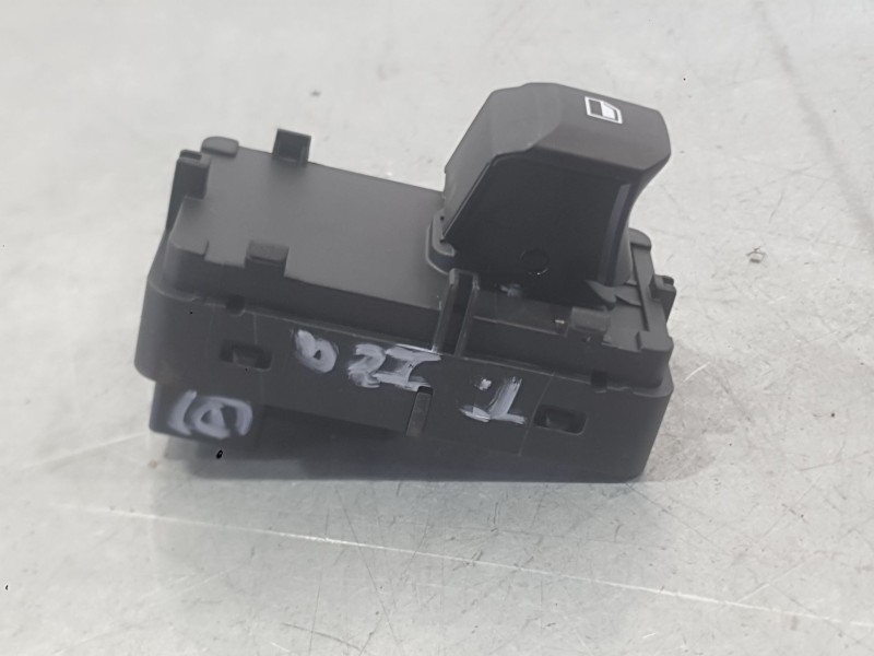 Recambio de mando elevalunas trasero izquierdo para mg mg 3(zp2) hybrid+ standard referencia OEM IAM 11270661PMC  