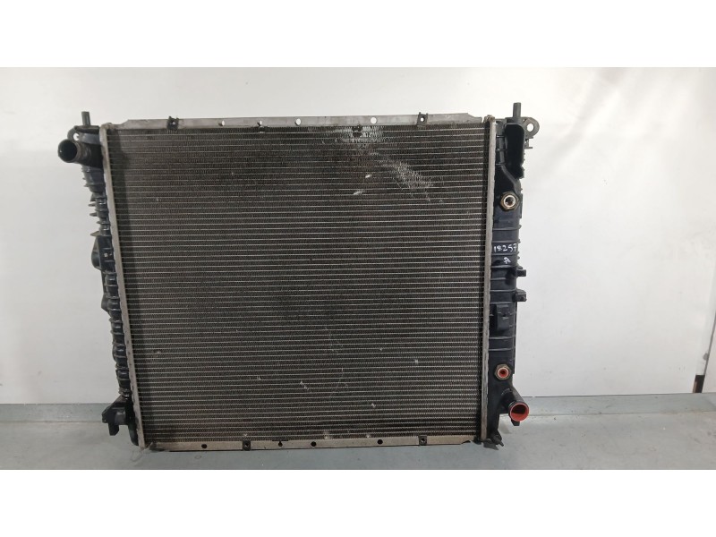 Recambio de radiador agua para ssangyong rodius i 2.7 xdi referencia OEM IAM 2131021150  