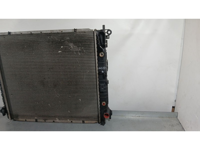 Recambio de radiador agua para ssangyong rodius i 2.7 xdi referencia OEM IAM 2131021150  
