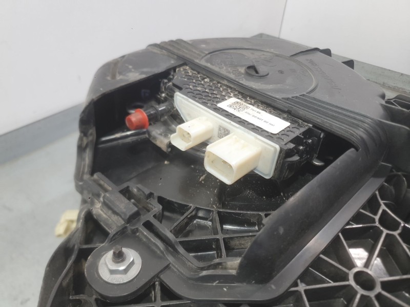 Recambio de deposito adblue para renault megane iv hatchback (b9a/m/n_) 1.5 blue dci 115 (b9a6) referencia OEM IAM 172A24741R  