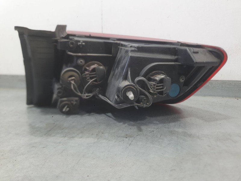 Recambio de piloto trasero izquierdo exterior para renault megane iv hatchback (b9a/m/n_) 1.5 blue dci 115 (b9a6) referencia OEM