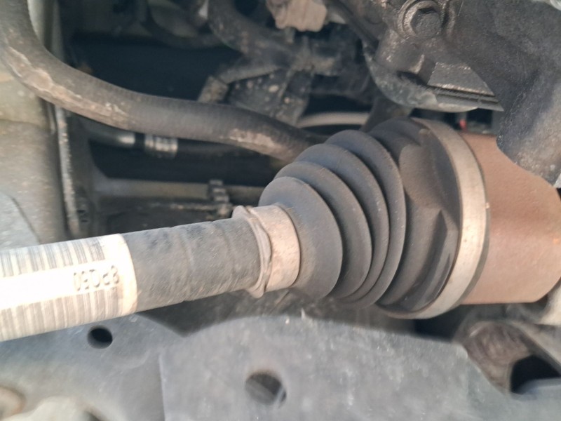 Recambio de transmision delantera derecha para opel corsa f (p2jo) 1.2 (68) referencia OEM IAM 9836046380 1647577580 