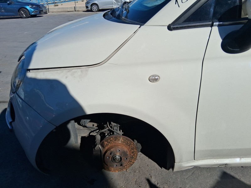 Recambio de aleta delantera izquierda para fiat 500 (312_) 1.2 (312axa1a) referencia OEM IAM 52015757  