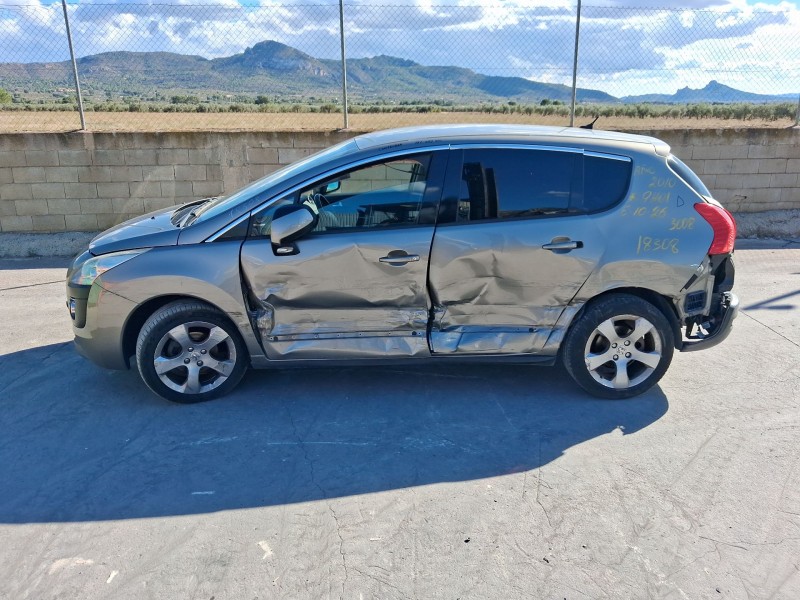 peugeot 3008 i monospace (0u_) del año 2010
