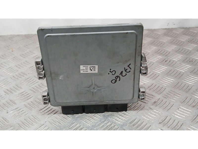 Recambio de centralita motor uce para peugeot partner tepee 1.6 hdi referencia OEM IAM 9800268980 CONTINENTAL S180123008A