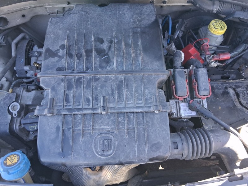 Recambio de carcasa filtro aire para fiat 500 (312_) 1.2 (312axa1a) referencia OEM IAM 52082603  