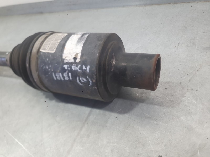 Recambio de transmision trasera derecha para jeep cherokee (kl) 2.0 crd 4x4 referencia OEM IAM 68248719AE  