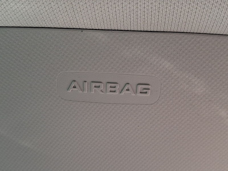 Recambio de airbag cortina delantero izquierdo para renault megane iv hatchback (b9a/m/n_) 1.2 tce 130 (b9mr) referencia OEM IAM
