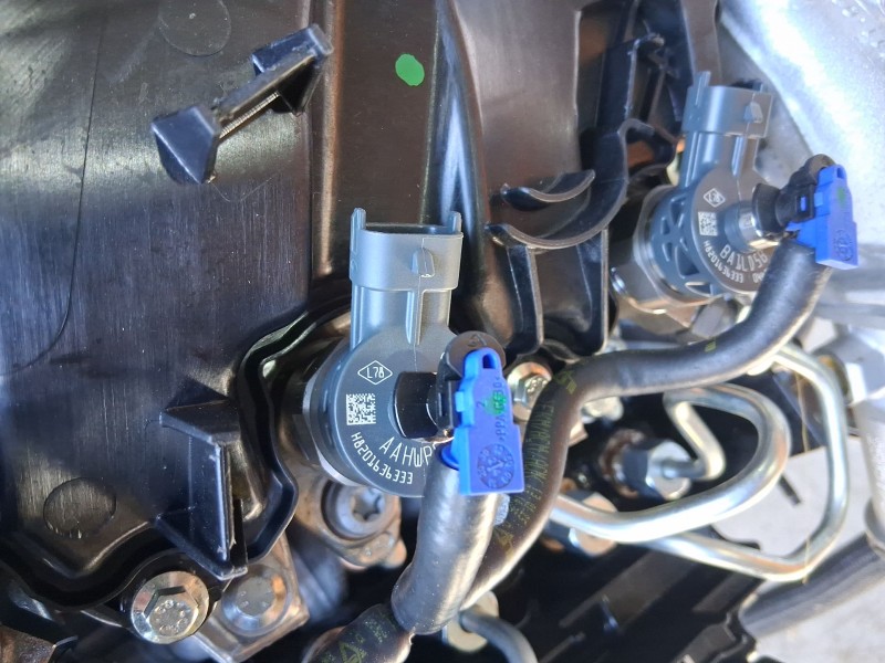 Recambio de motor completo para renault kangoo iii furgoneta/monovolumen 1.5 blue dci 95 (fjab) referencia OEM IAM K9K876 820173