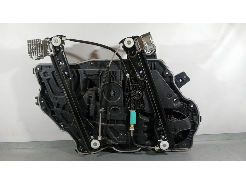 Recambio de elevalunas delantero derecho para tesla model y ev a las 4 ruedas referencia OEM IAM 200548500A  