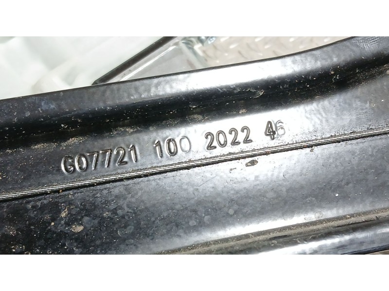 Recambio de elevalunas delantero izquierdo para tesla model y ev a las 4 ruedas referencia OEM IAM 152680000F  