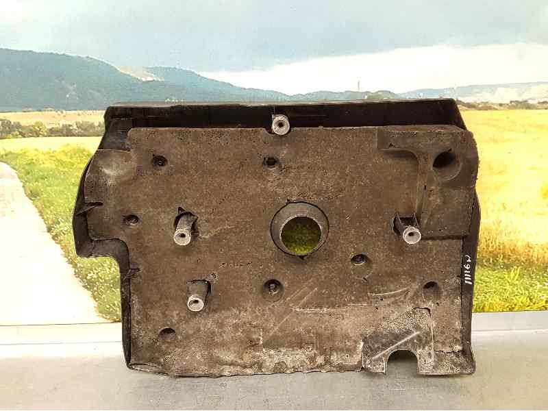Recambio de tapa motor plastico para toyota rav 4 active referencia OEM IAM   