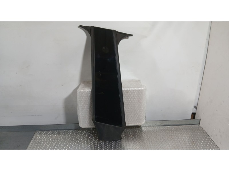 Recambio de camara para tesla model y ev a las 4 ruedas referencia OEM IAM  LATERAL DERECHA 