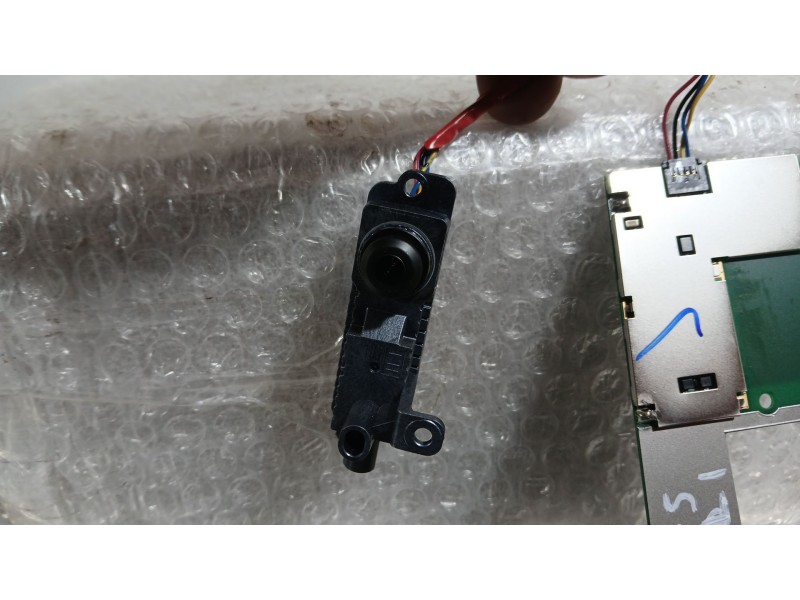 Recambio de camara para tesla model y ev a las 4 ruedas referencia OEM IAM   