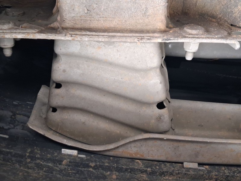 Recambio de refuerzo paragolpes trasero para fiat 500 (312_) 1.2 (312axa1a) referencia OEM IAM 51820263  