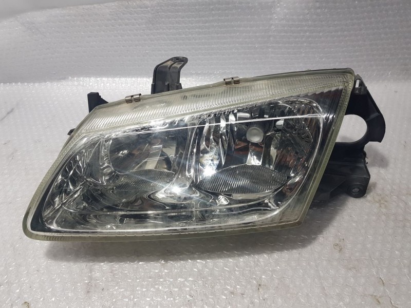 Recambio de faro izquierdo para nissan almera (n16/e) comfort referencia OEM IAM 26060BN011 89003331 PATA REPARADA