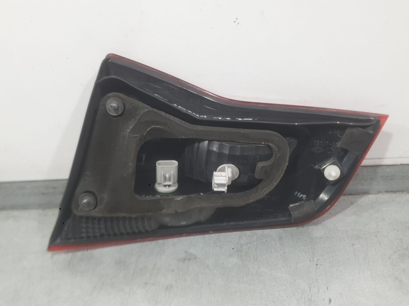 Recambio de piloto trasero derecho interior para renault koleos i (hy_) 2.0 dci (hy0k) referencia OEM IAM   