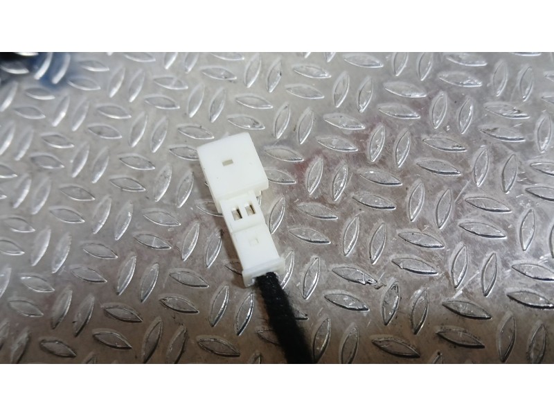 Recambio de camara para tesla model y ev a las 4 ruedas referencia OEM IAM   