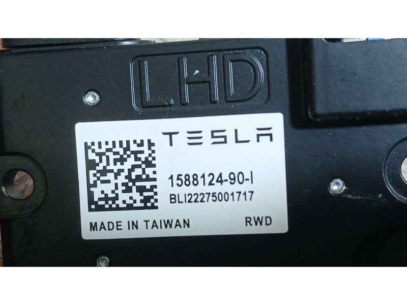 Recambio de camara para tesla model y ev a las 4 ruedas referencia OEM IAM   