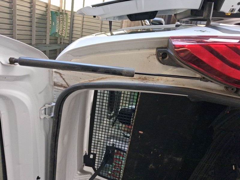 Recambio de amortiguadores maletero / porton para peugeot partner furgón/monospace (k9) 1.5 bluehdi 100 referencia OEM IAM 8731R