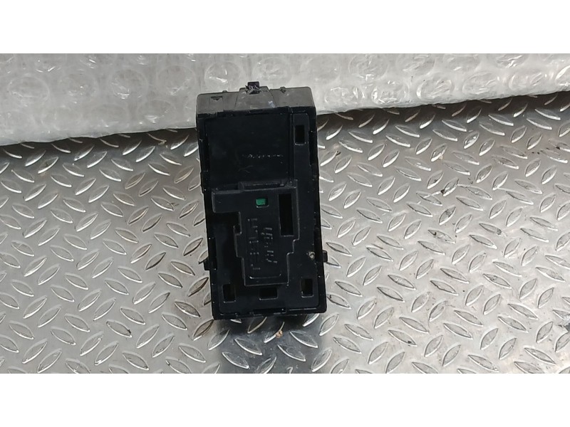 Recambio de mando elevalunas trasero izquierdo para tesla model y ev a las 4 ruedas referencia OEM IAM 108103802G  