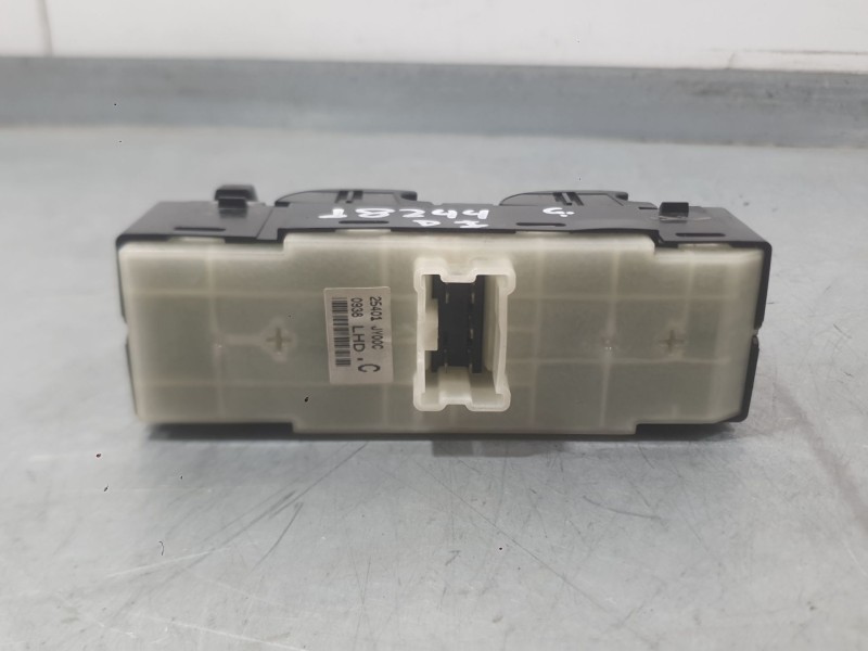 Recambio de mando elevalunas delantero izquierdo para renault koleos i (hy_) 2.0 dci (hy0k) referencia OEM IAM 25401JY00C  