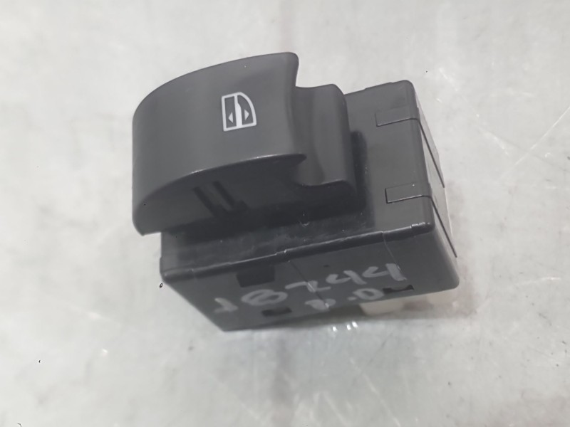 Recambio de mando elevalunas delantero derecho para renault koleos i (hy_) 2.0 dci (hy0k) referencia OEM IAM 25411JY00A  