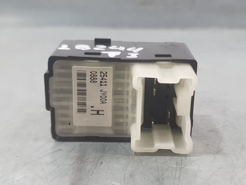 Recambio de mando elevalunas trasero izquierdo para renault koleos i (hy_) 2.0 dci (hy0k) referencia OEM IAM 25411JY00A  
