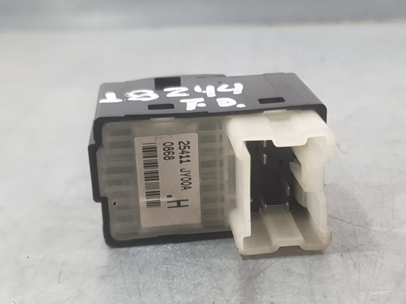 Recambio de mando elevalunas trasero derecho para renault koleos i (hy_) 2.0 dci (hy0k) referencia OEM IAM 25411JY00A  