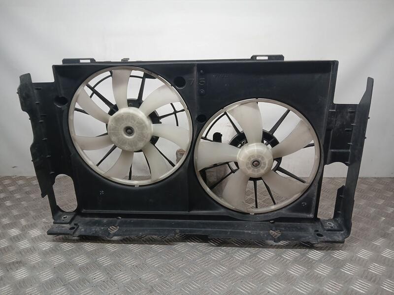 Recambio de electroventilador para toyota rav 4 exclusive referencia OEM IAM 1636128200  
