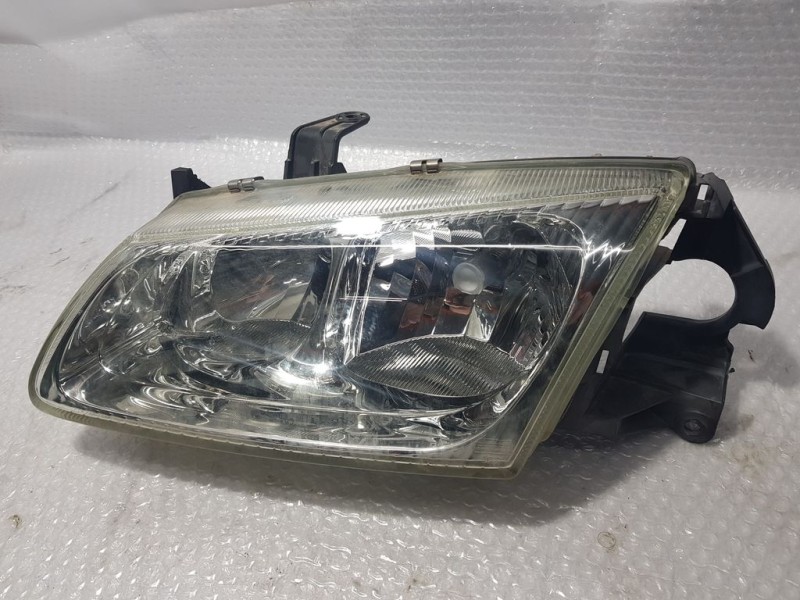 Recambio de faro izquierdo para nissan almera (n16/e) comfort referencia OEM IAM 26060BN011 89003331 PATA REPARADA