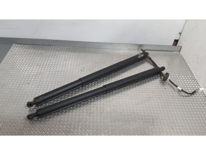 Recambio de amortiguadores maletero / porton para tesla model y ev a las 4 ruedas referencia OEM IAM 150060100A  
