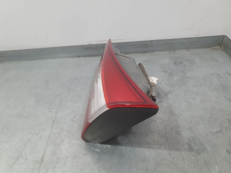 Recambio de piloto trasero derecho interior para hyundai i30 (gd) 1.4 referencia OEM IAM 92404A5010 92440A5010 