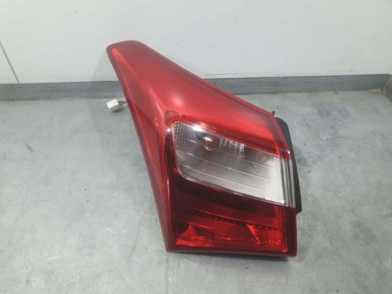 Recambio de piloto trasero izquierdo exterior para hyundai i30 (gd) 1.4 referencia OEM IAM 92410A5020  