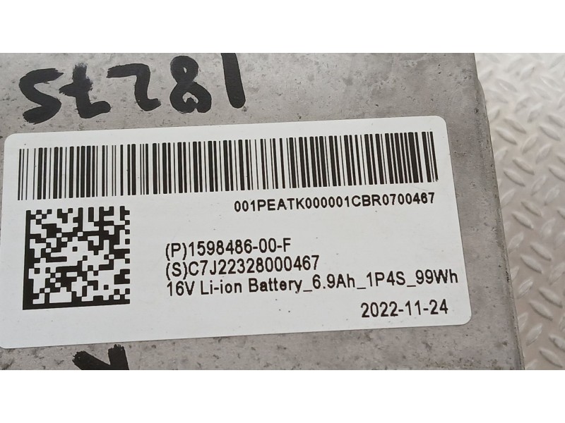 Recambio de bateria para tesla model y ev a las 4 ruedas referencia OEM IAM   