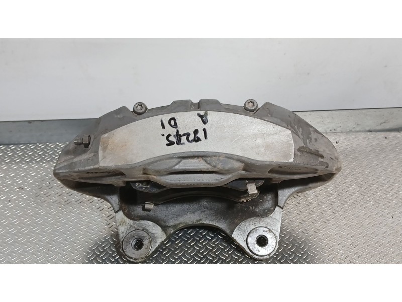 Recambio de pinza freno delantera izquierda para tesla model y ev a las 4 ruedas referencia OEM IAM 118862199D  
