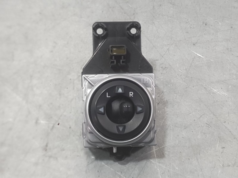 Recambio de mando retrovisor para hyundai i30 (gd) 1.4 referencia OEM IAM   