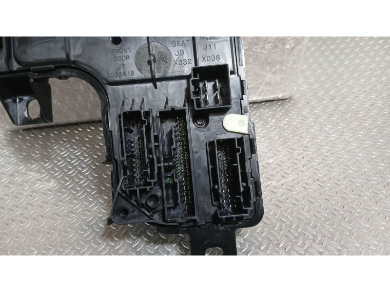 Recambio de modulo electronico para tesla model y ev a las 4 ruedas referencia OEM IAM   