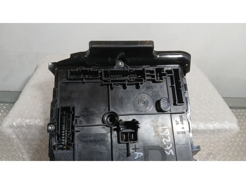 Recambio de modulo electronico para tesla model y ev a las 4 ruedas referencia OEM IAM   