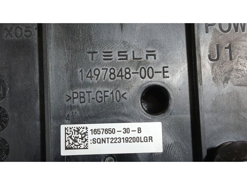 Recambio de modulo electronico para tesla model y ev a las 4 ruedas referencia OEM IAM   